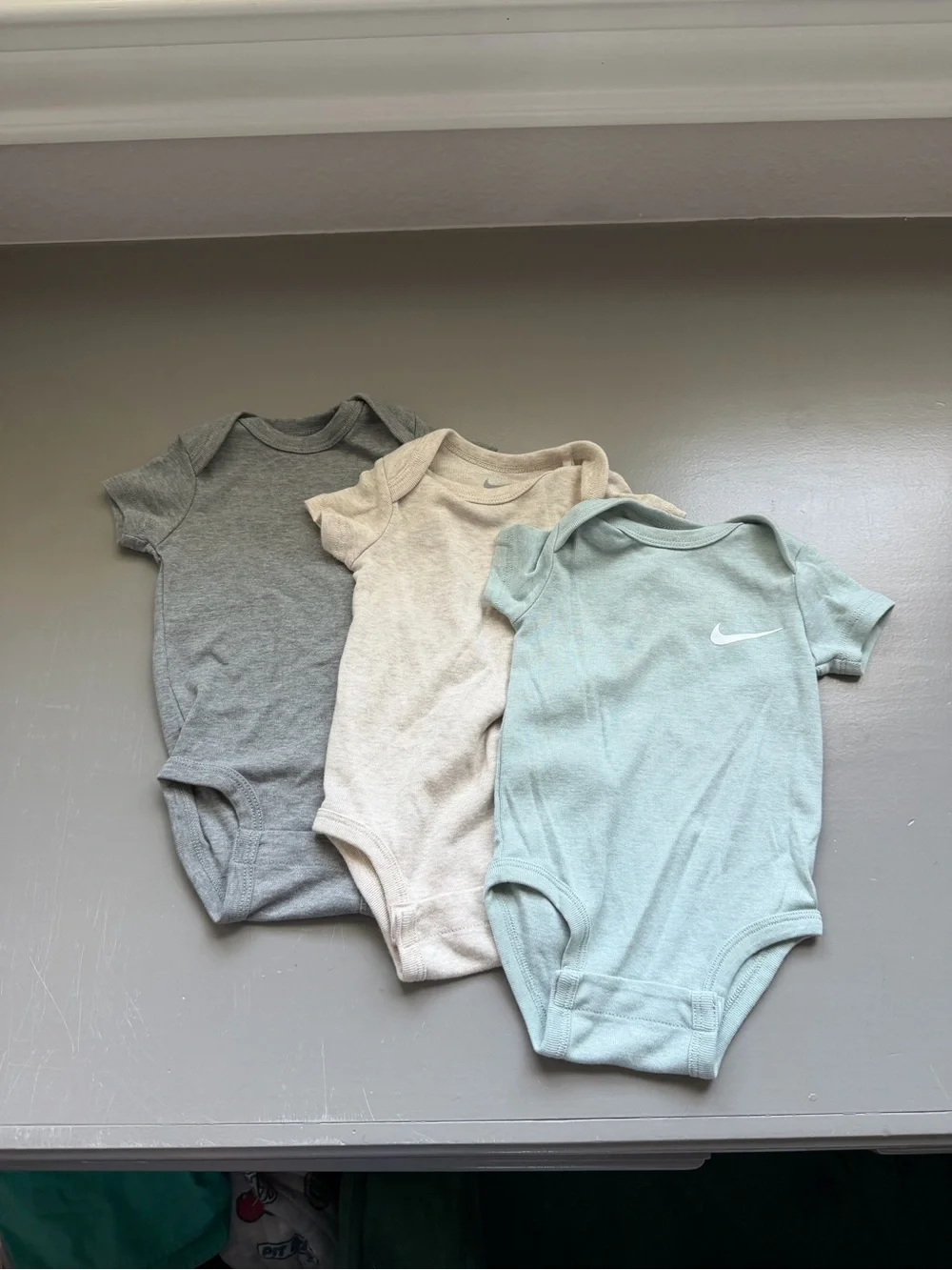Nike Baby One-Piece Bodysuit Trio - Gray, Cream, Light Green